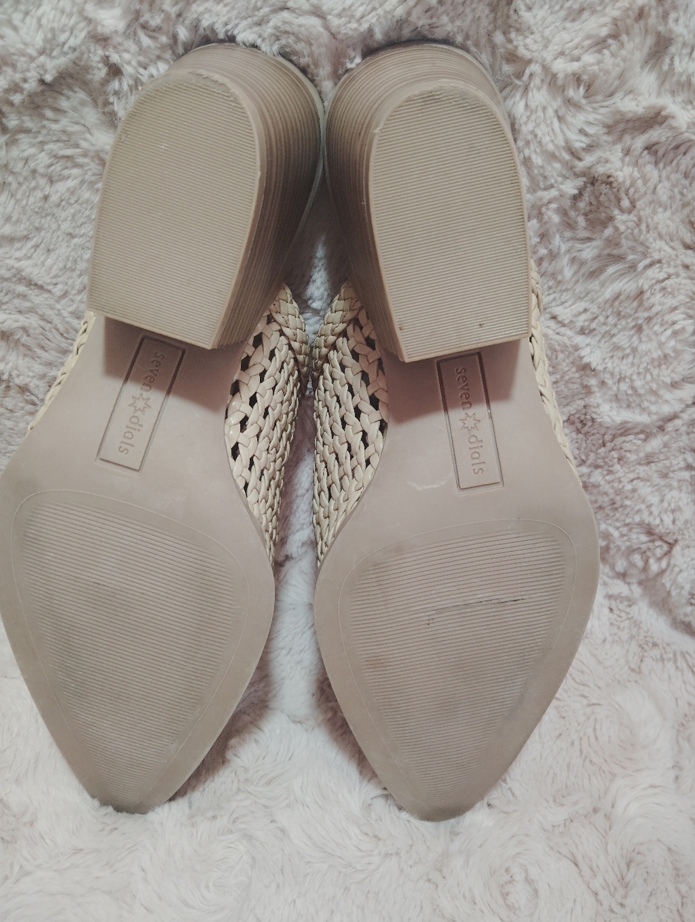 Seven Dials, Quinton Block Heel Woven Pointed-Toe Mules. Size 7.5 - Picture 8 of 8